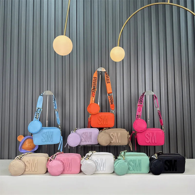 Fashionable Camera Bag with Wide Shoulder Strap for Every Occasion