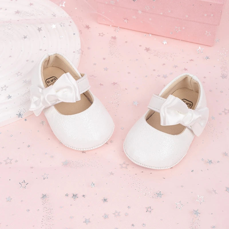 Adorable Baby Girls Mary Jane Shoes with Sweet Bow Detail and Comfortable Non-Slip Sole for First Steps