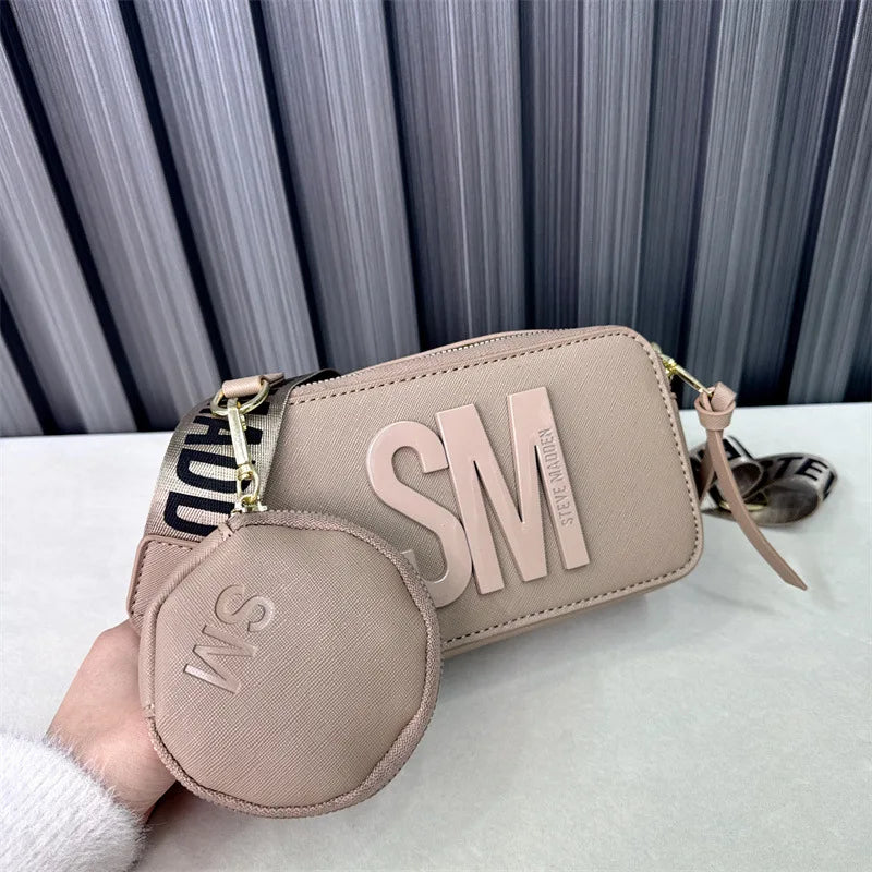 Fashionable Camera Bag with Wide Shoulder Strap for Every Occasion