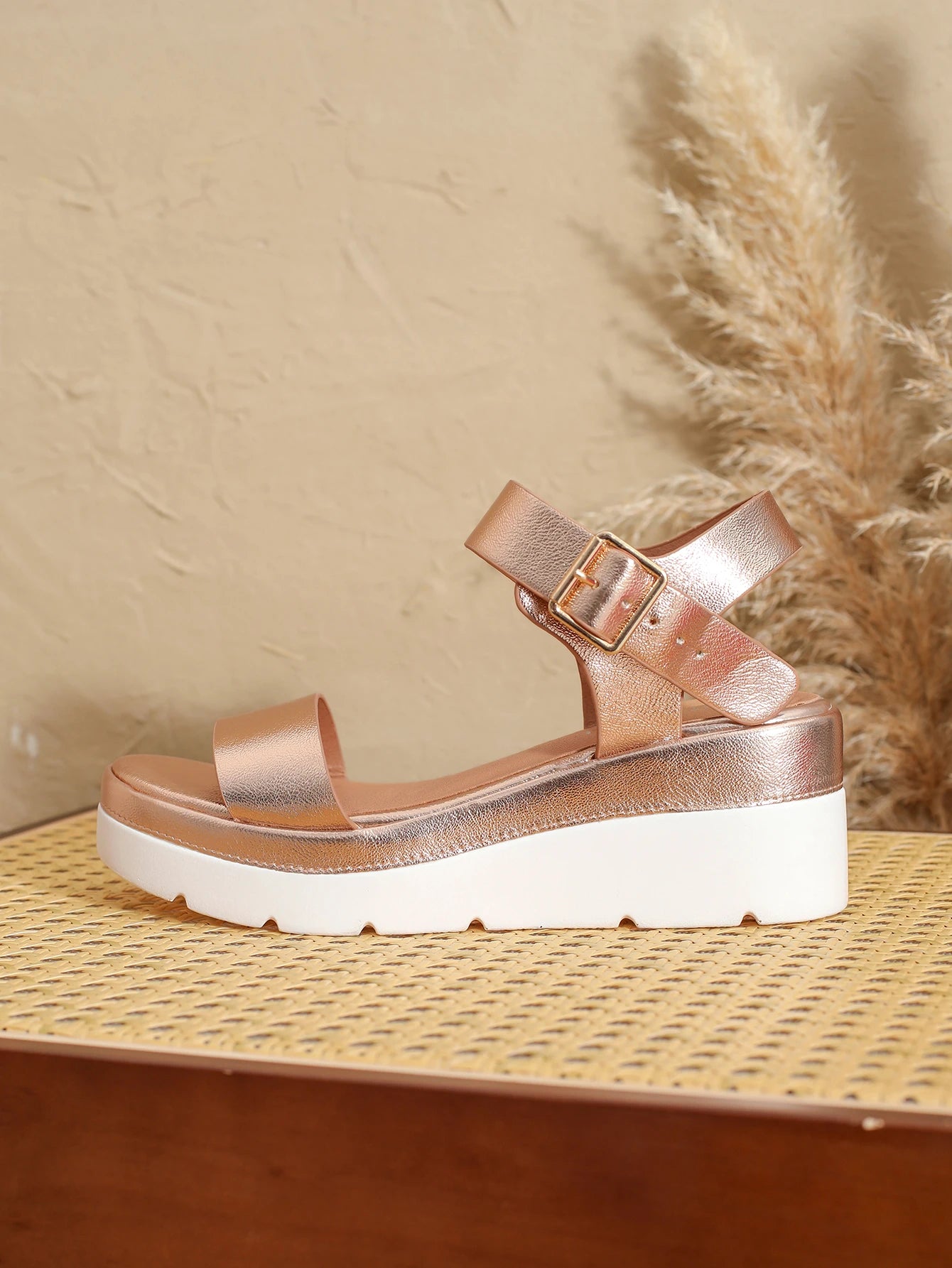 Versatile Comfortable Thick Bottom Slope Heel Sandals